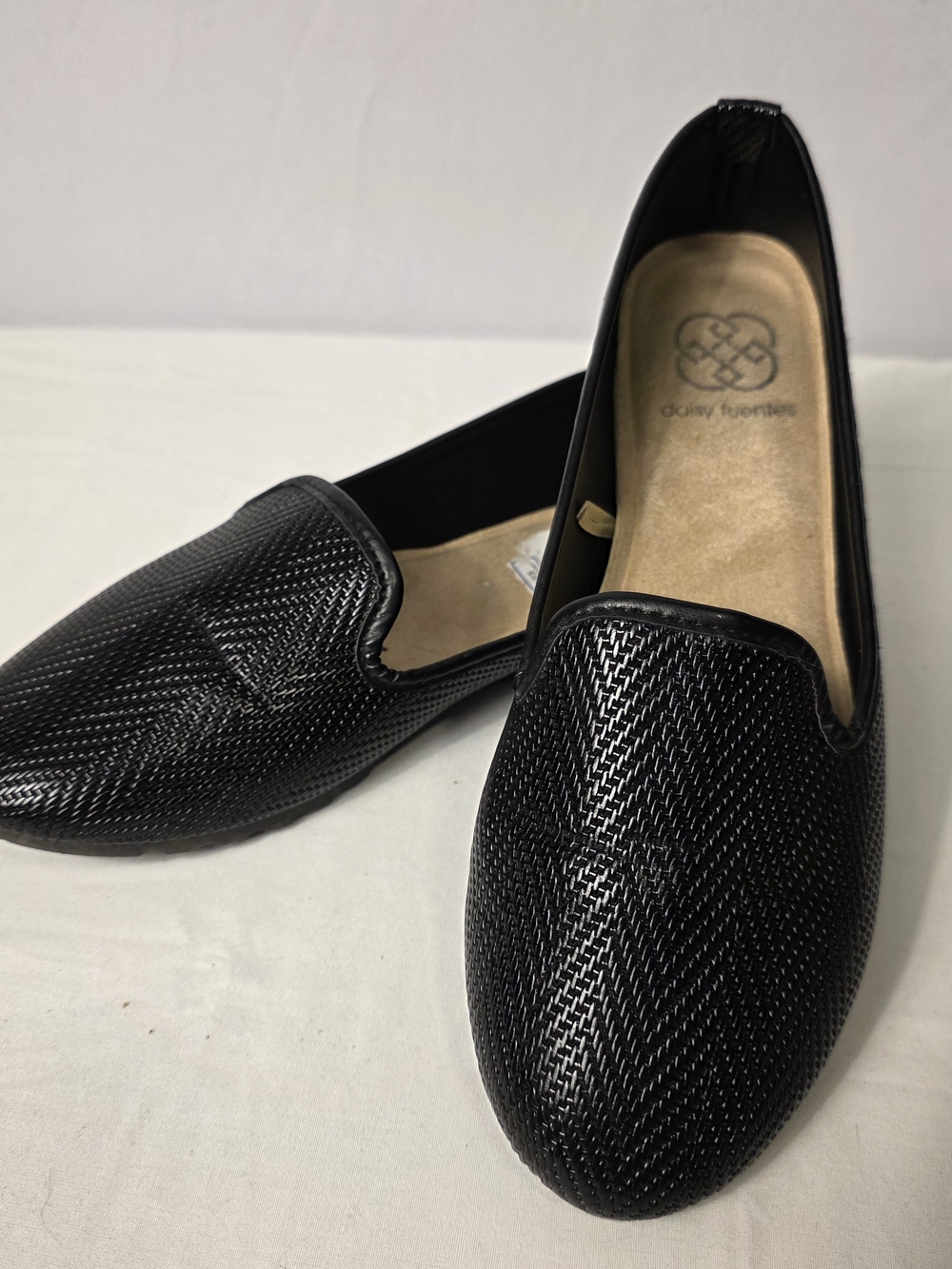 Daisy Fuentes Black Textured Slip-On Flats